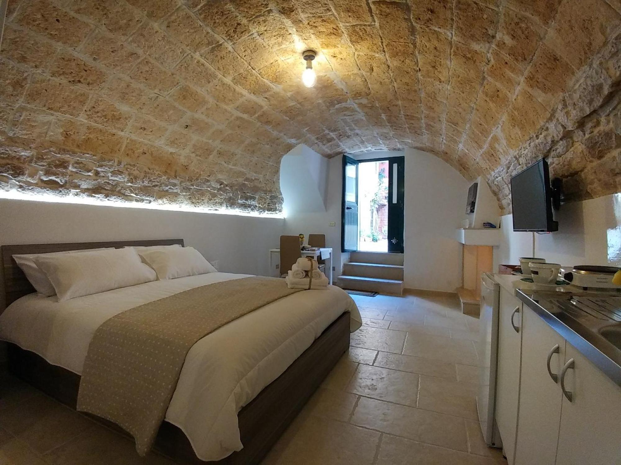 B&B Montebello Trani Exterior photo